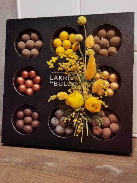 KUKKAKORISTE, PAKETIN KORISTELU